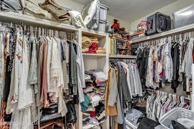 127 Eastside Drive, Brandon, MS 39047