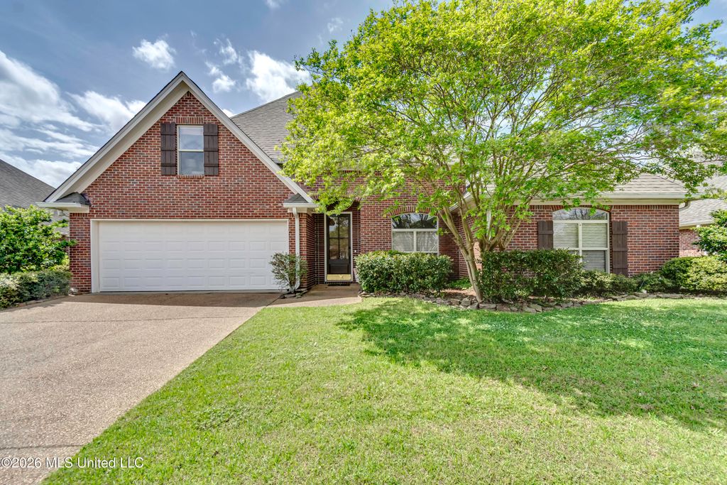 127 Eastside Drive, Brandon, MS 39047