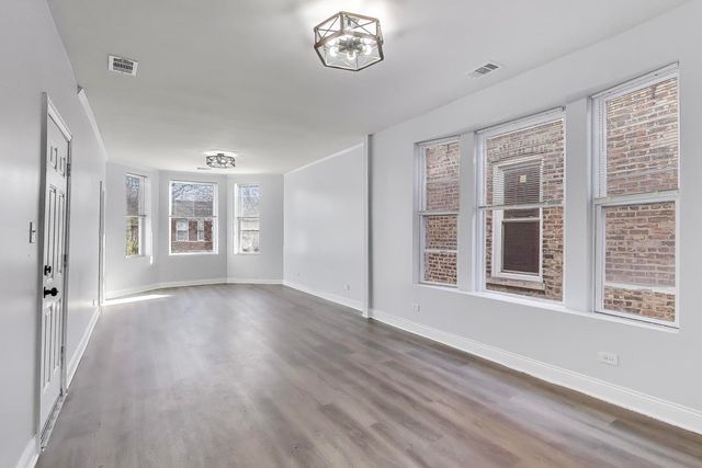 5716 S May Street, Chicago, IL 60621