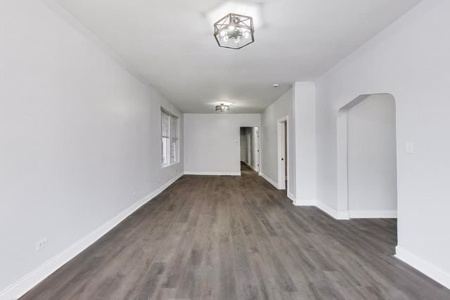 5716 S May Street, Chicago, IL 60621