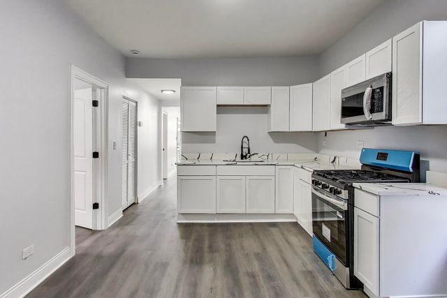 5716 S May Street, Chicago, IL 60621