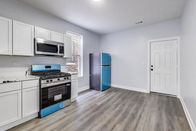 5716 S May Street, Chicago, IL 60621