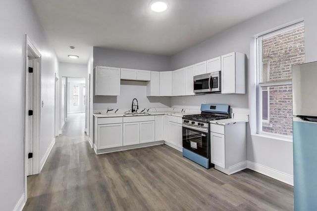 5716 S May Street, Chicago, IL 60621