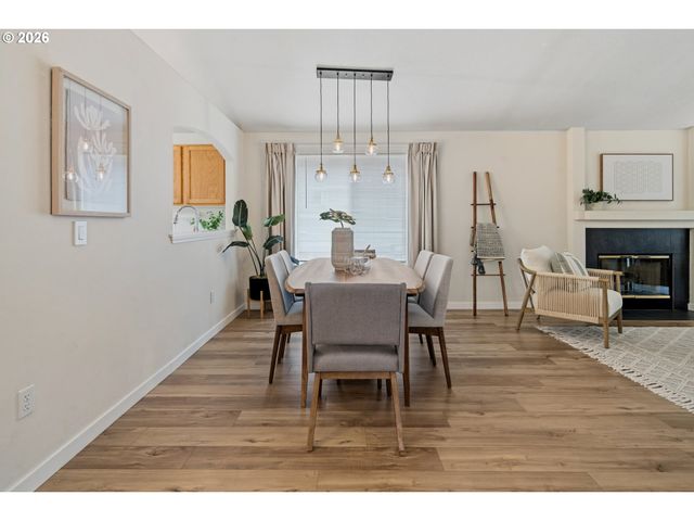 12410 Sw MACOREY Ct, Beaverton, OR 97008