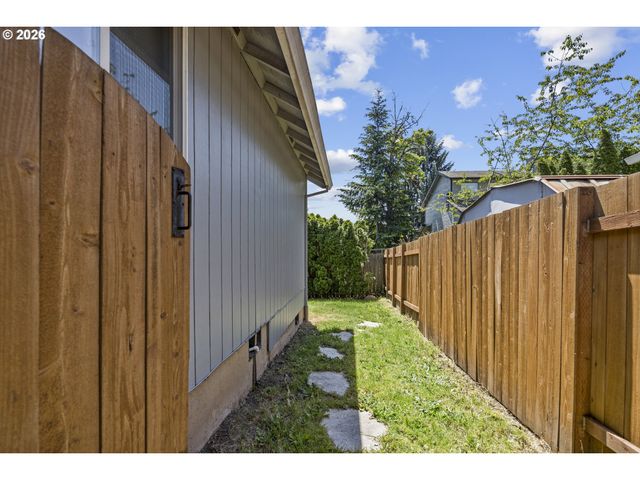 12410 Sw MACOREY Ct, Beaverton, OR 97008