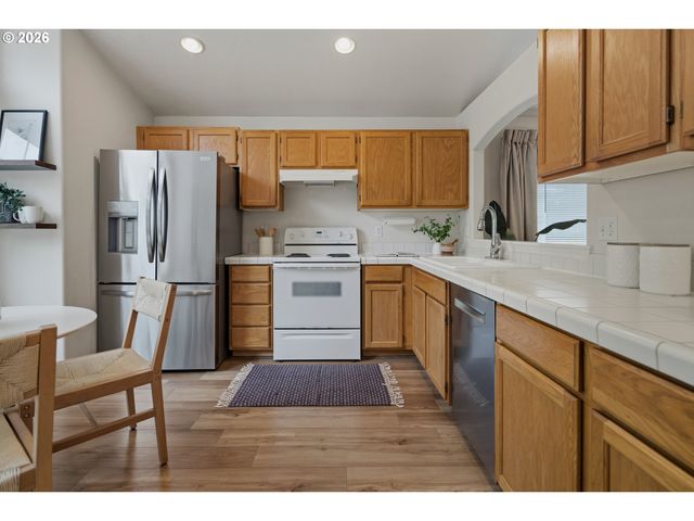 12410 Sw MACOREY Ct, Beaverton, OR 97008