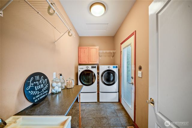 4435 9th Avenue NW, Olympia, WA 98502