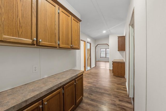 950 W Woodland Shores Drive, Point Blank, TX 77364