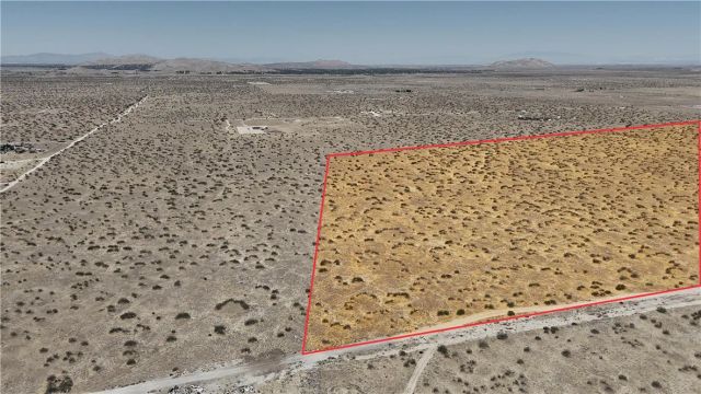 210 Largo Vista, Black Butte, CA 93591