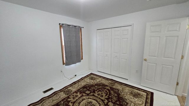 5688 Galbraith Line Road, Croswell, MI 48422