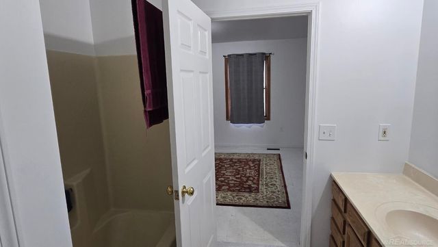 5688 Galbraith Line Road, Croswell, MI 48422