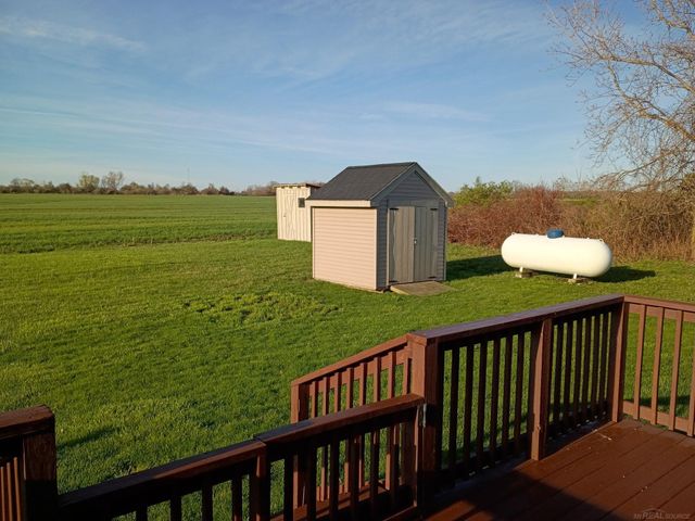 5688 Galbraith Line Road, Croswell, MI 48422
