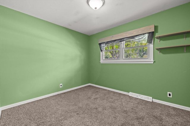 8626 N 62nd STREET, Brown Deer, WI 53223