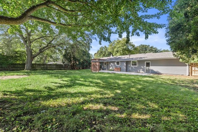 8626 N 62nd STREET, Brown Deer, WI 53223
