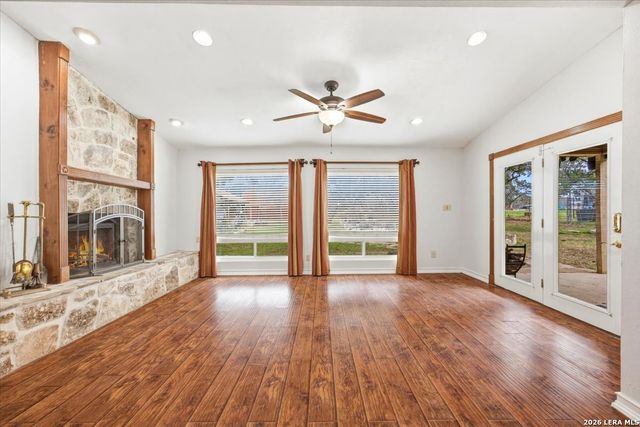 28012 Bonn Mountain, San Antonio, TX 78260