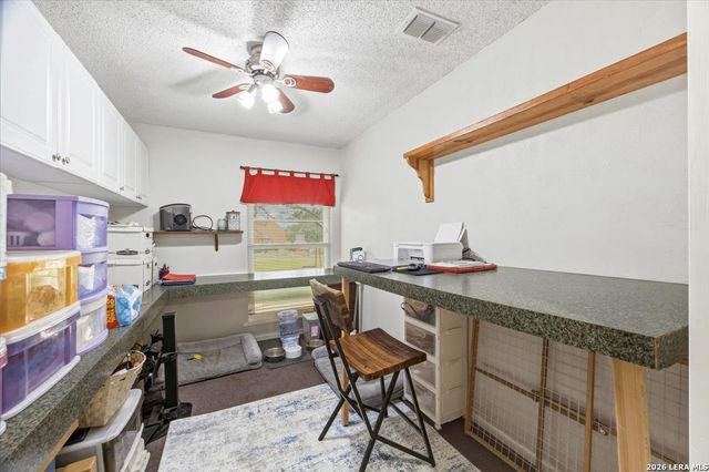 28012 Bonn Mountain, San Antonio, TX 78260