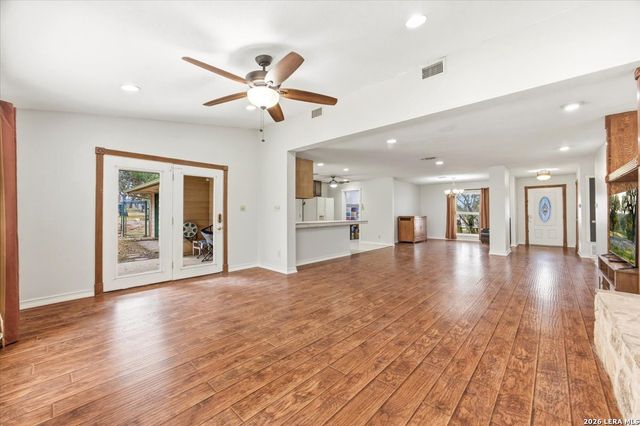 28012 Bonn Mountain, San Antonio, TX 78260