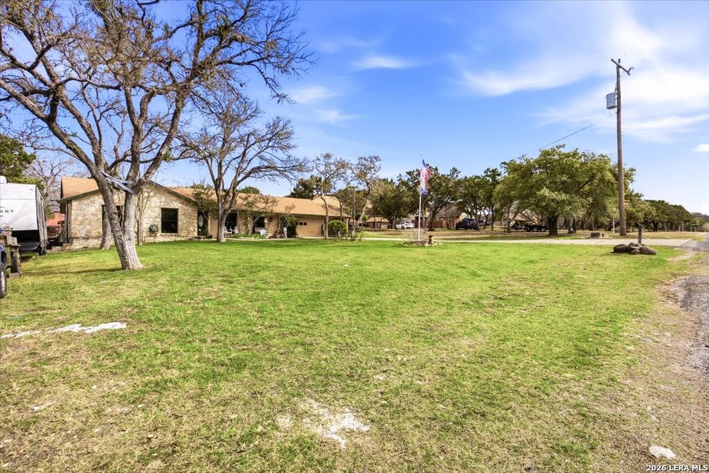 28012 Bonn Mountain, San Antonio, TX 78260