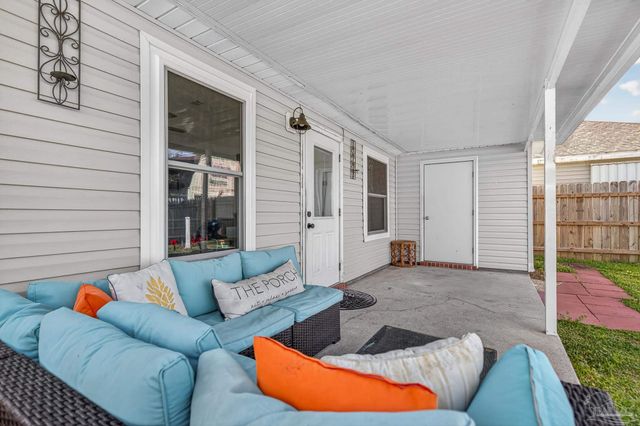 3080 Flintlock Dr, Pensacola, FL 32526