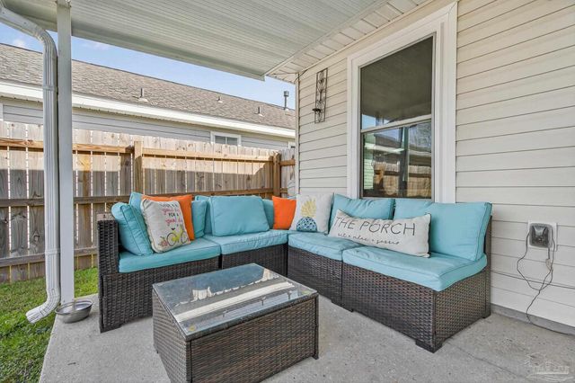 3080 Flintlock Dr, Pensacola, FL 32526