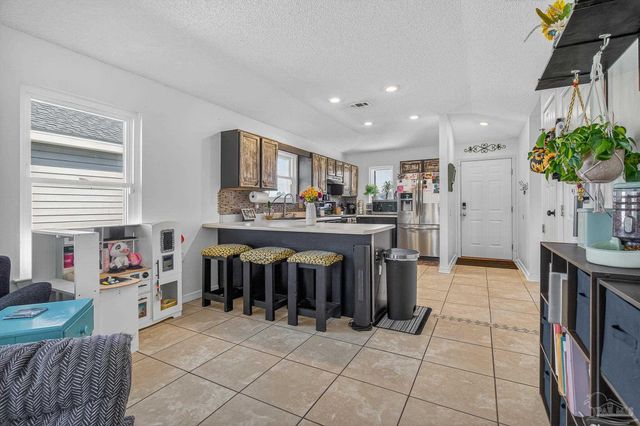 3080 Flintlock Dr, Pensacola, FL 32526