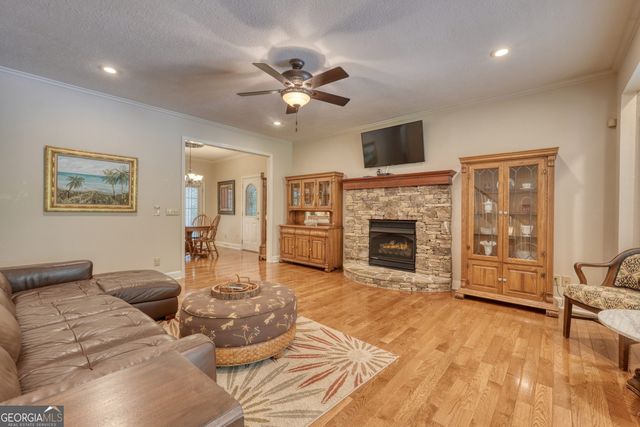 206 Timbergate Trail, Blairsville, GA 30512