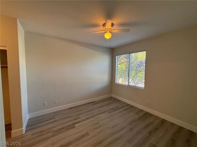 9050 West WARM SPRINGS Road 2112, Las Vegas, NV 89148