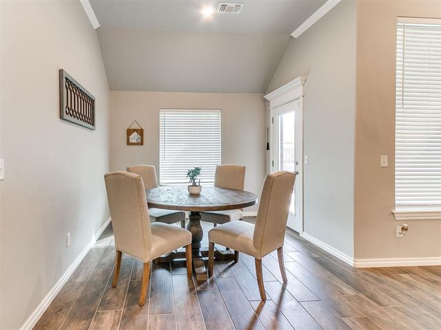 9316 NW 118th Street, Yukon, OK 73099