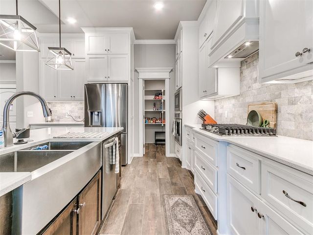 9316 NW 118th Street, Yukon, OK 73099