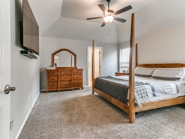 9316 NW 118th Street, Yukon, OK 73099