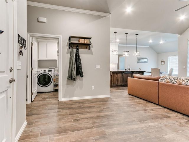 9316 NW 118th Street, Yukon, OK 73099