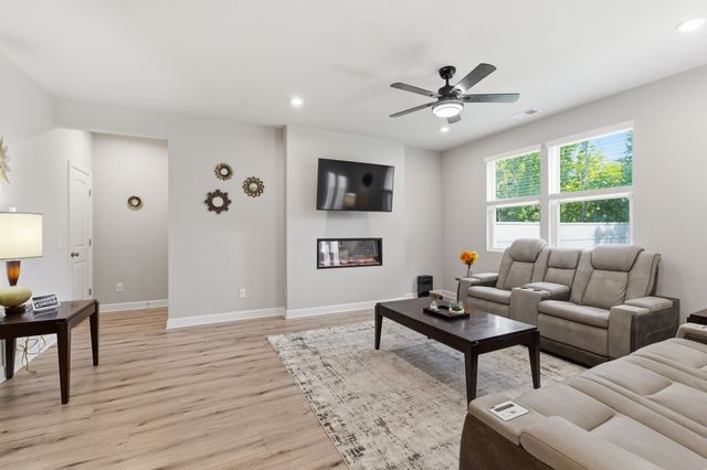 2116 Postings Pt, Antioch, TN 37013