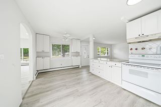 9 Carson Lane, Medford, NY 11763