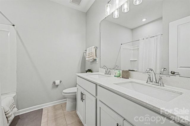 811 Redd Alley, Charlotte, NC 28217