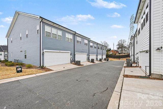 811 Redd Alley, Charlotte, NC 28217