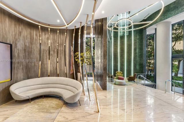 1000 Brickell Plz 4207, Miami, FL 33131