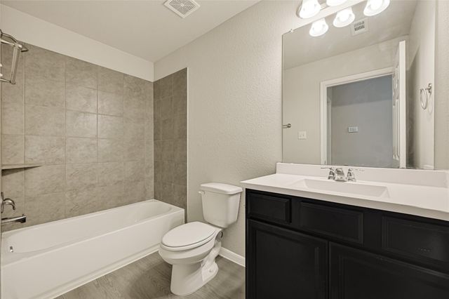 6520 Gillock Meadow Lane, Houston, TX 77048