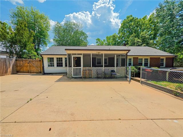 400 Western Boulevard, Lexington, NC 27295