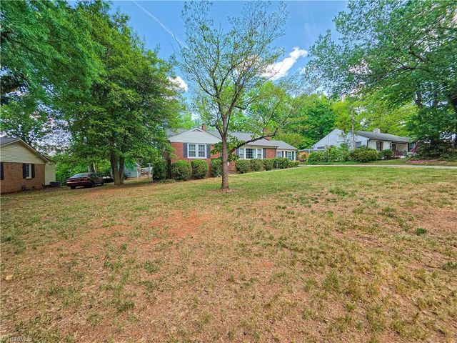 400 Western Boulevard, Lexington, NC 27295