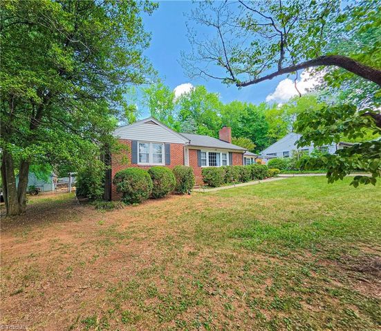 400 Western Boulevard, Lexington, NC 27295
