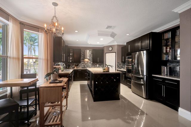 8976 Biddle Court, Wellington, FL 33414