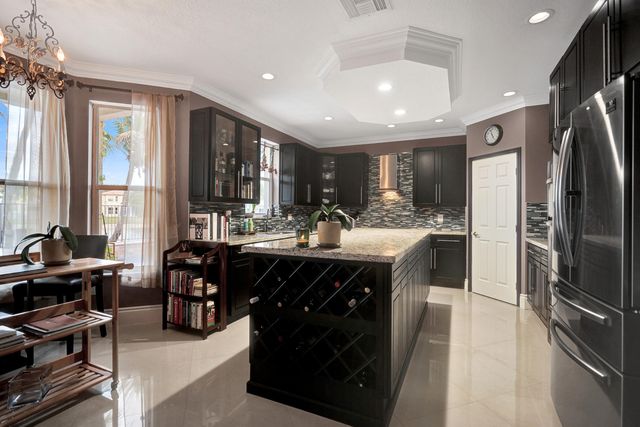 8976 Biddle Court, Wellington, FL 33414