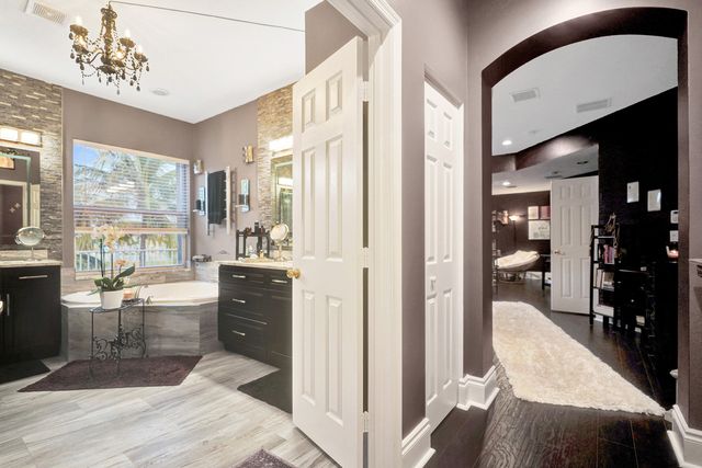 8976 Biddle Court, Wellington, FL 33414