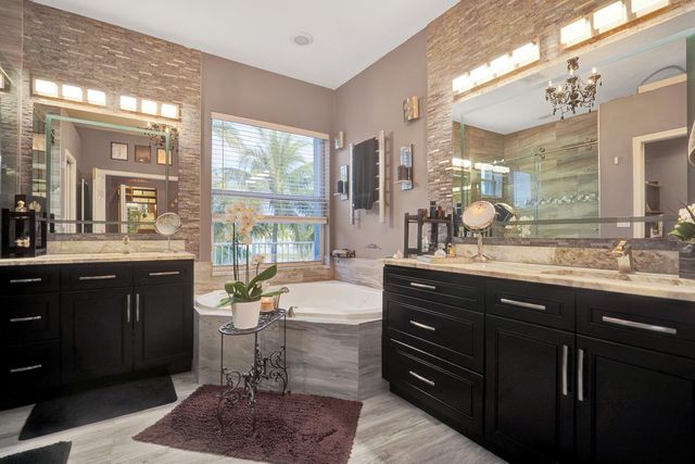 8976 Biddle Court, Wellington, FL 33414