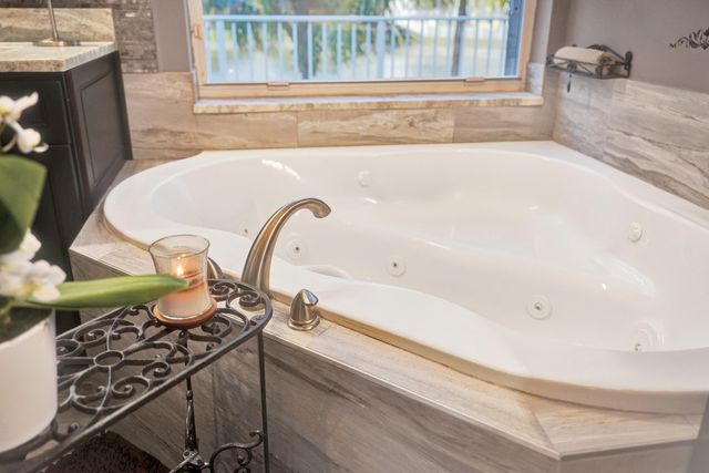 8976 Biddle Court, Wellington, FL 33414