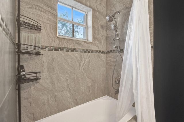 8976 Biddle Court, Wellington, FL 33414