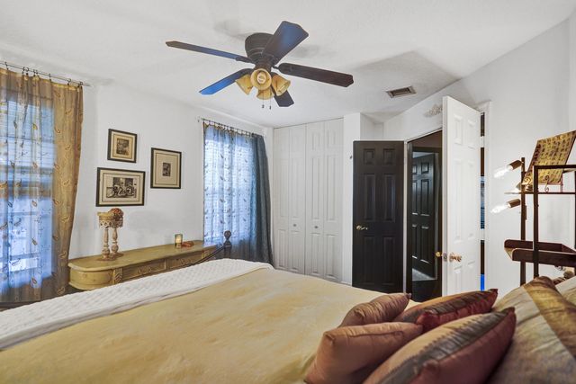 8976 Biddle Court, Wellington, FL 33414