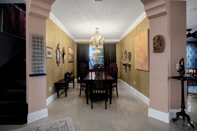 8976 Biddle Court, Wellington, FL 33414