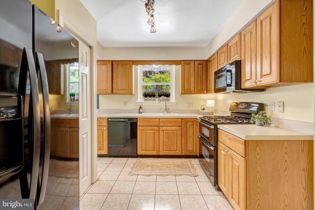 7618 HIGHLAND ST, Springfield, VA 22150