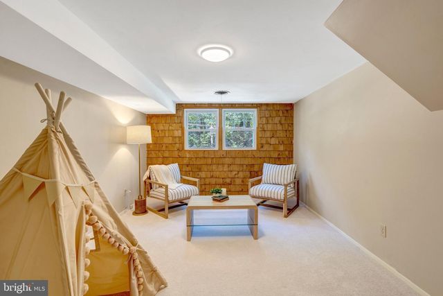7618 HIGHLAND ST, Springfield, VA 22150